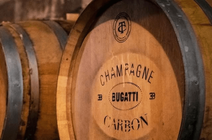 Carbon Brut Champagne w beczce